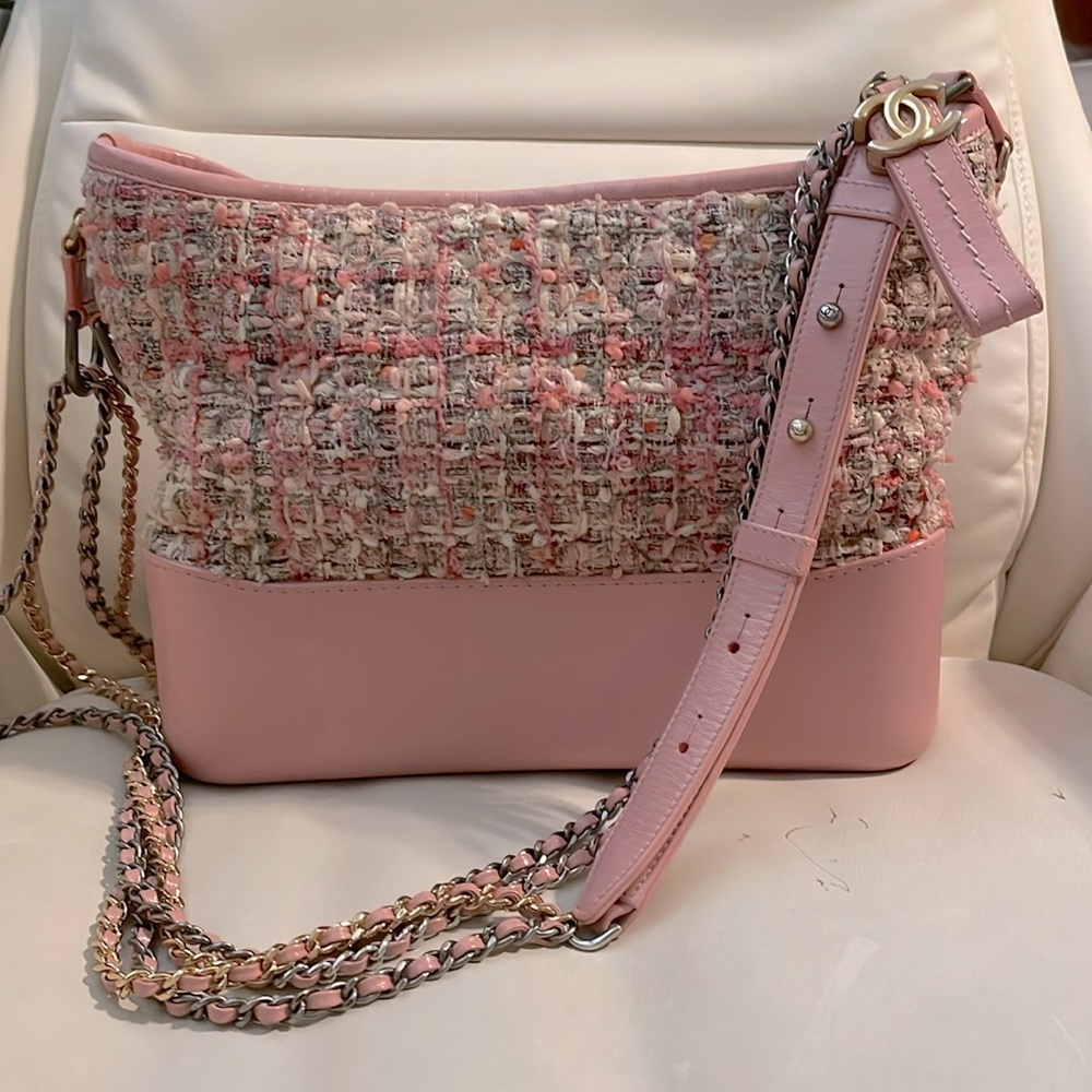 Pre loved Chanel Gabrielle medium in tweed